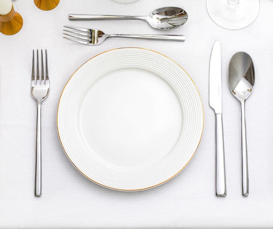 Flatware set